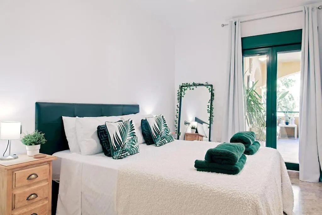 Apartment Contemporary, Luxury Living In The Best Location Marbella